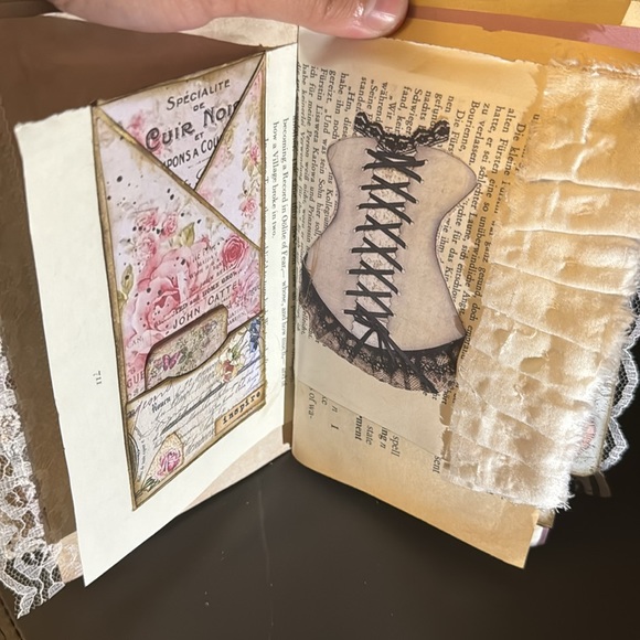 Junk Journal - Picture 3 of 8